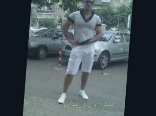 1ZeusLover