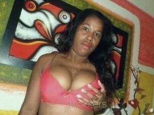 1hooters