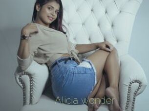 Alicia_wonder