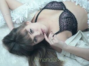 AmandaMiya