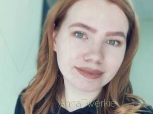 AnnaTwerkie