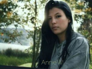 AnnieW