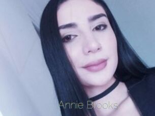 Annie_Brooks