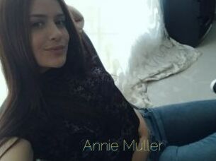 Annie_Muller