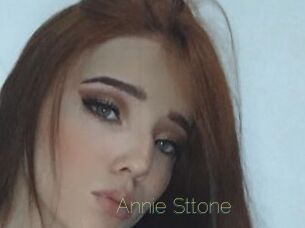 Annie_Sttone