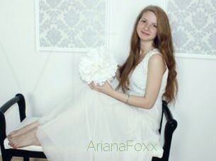 ArianaFoxx