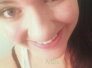 Arlo_x