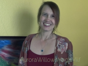 AuroraWillowsYogaMilf Visio Tchats