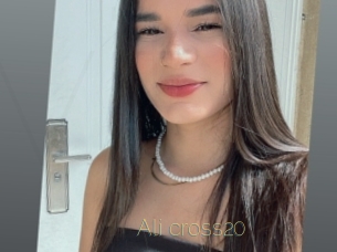 Ali_cross20