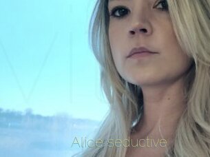 Alice_seductive