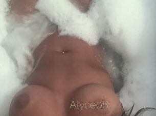 Alyce08