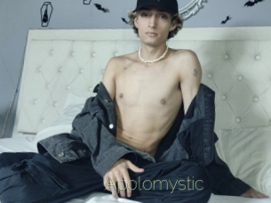 Apolomystic