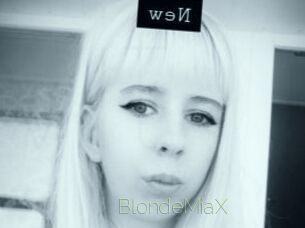 BlondeMiaX
