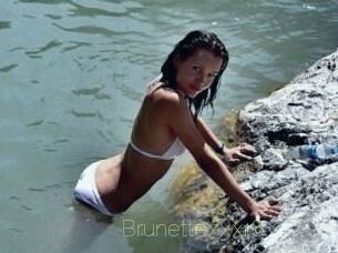 Brunettexxx18
