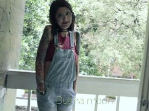 Bulma_moon