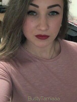 BustyTamiaaa