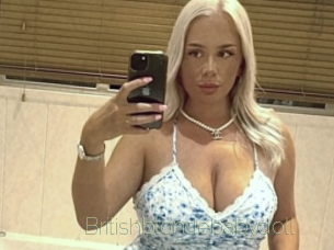 Britishblondebabydoll