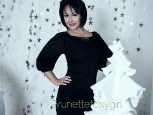 Brunettefoxygirl