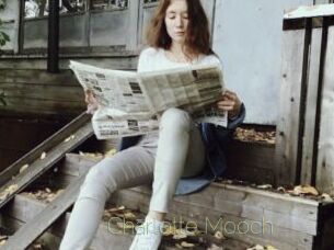 Charlotte_Mooch