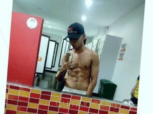 CumKinkyBoy