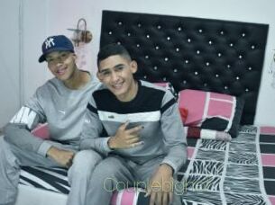 Couplebighot
