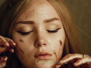 DanyelaLee