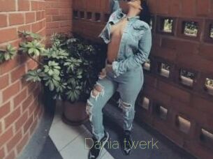 Dania_twerk