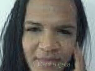 Danna_gata
