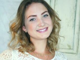 Demuresmile