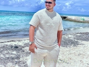 Derekmacoll