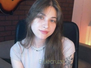 Elliecruze