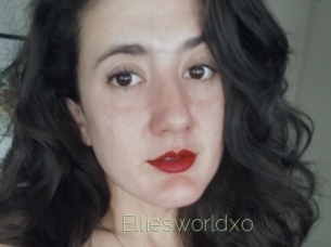 Elliesworldxo
