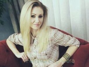 Femme_Bagheera