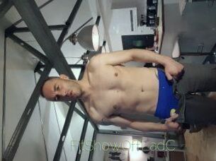 FitShowOffLadC