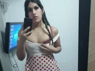 Hollyhot20