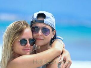 HotLesbiLove