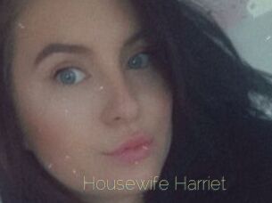 Housewife_Harriet