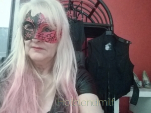 Hotblondmilf