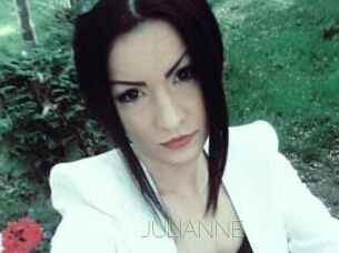JULIANNE_