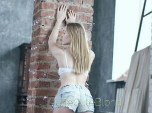 JadeCuteBlond