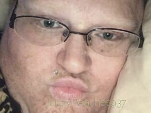 JuiczyPeaches937