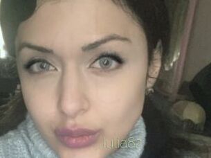 Julia82