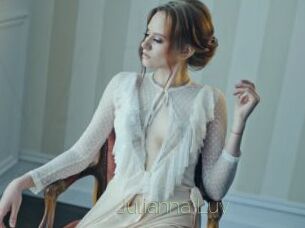 Julianna_Luv