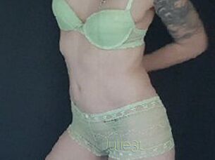 Julie31