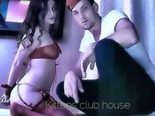 Kittens_club_house