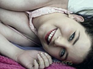 Laura_Stevens