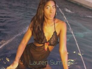 Lauren_Summerr