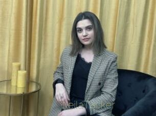 LeilaTacker
