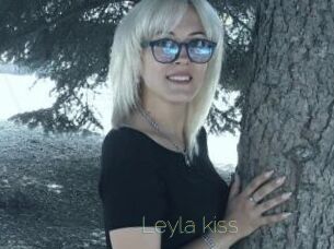 Leyla_kiss
