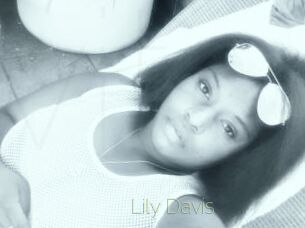 Lily_Davis